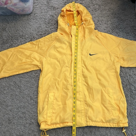 Nike yellow windbreaker - Picture 12 of 12